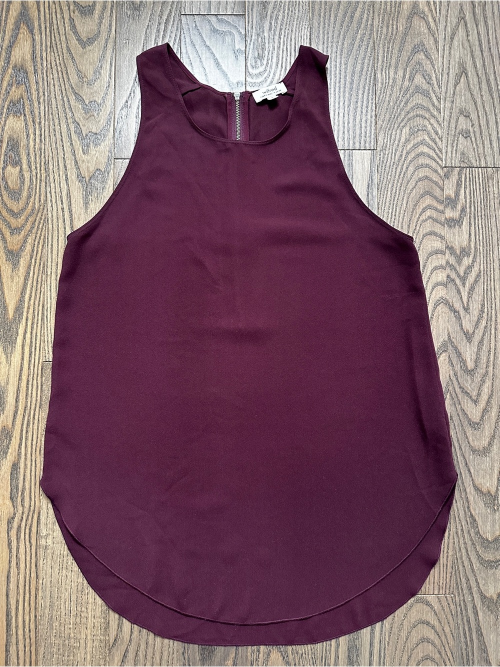 Wilfred Wine Sleeveless Racerback Camisole